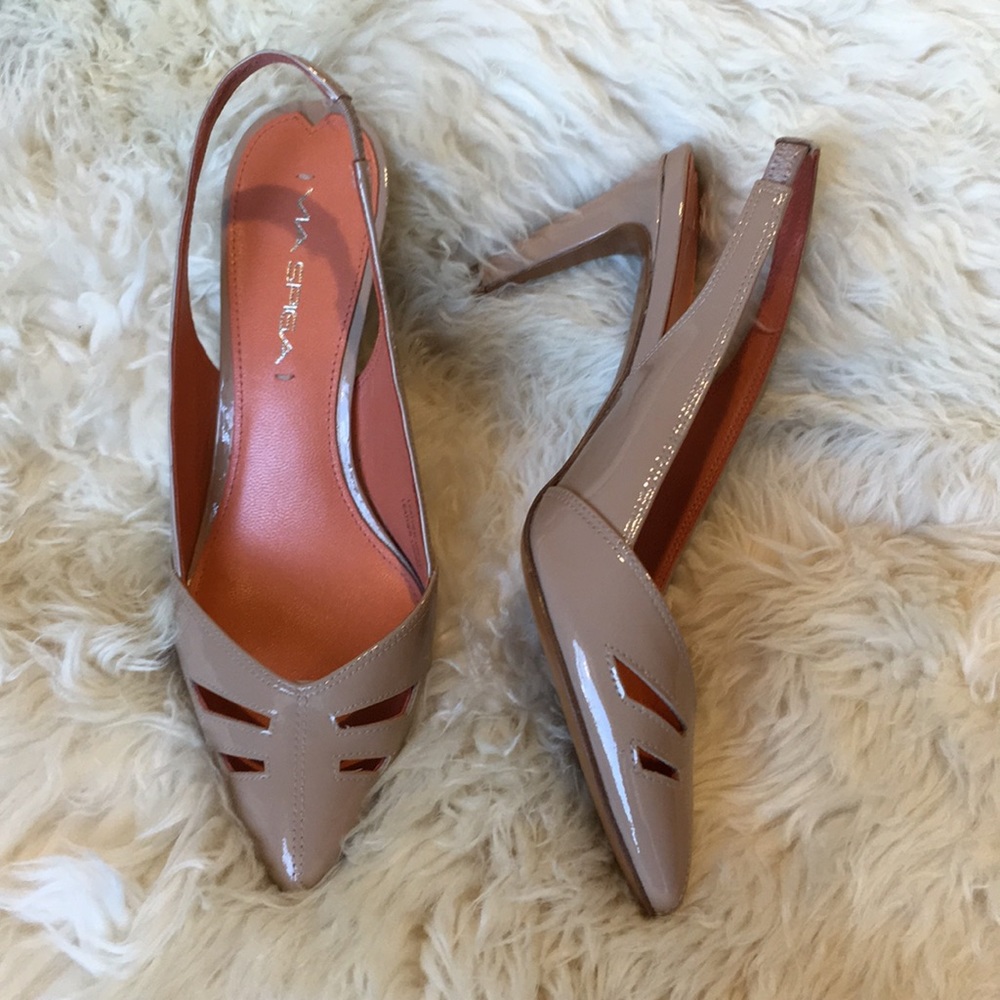 NWOT Via Spiga sling back heels